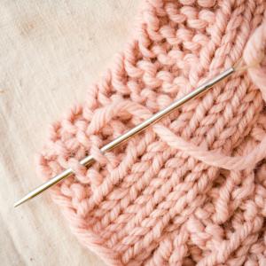 Pletařský steh - jak sešít pleteninu? Pletařský steh - jak sešít pleteninu?